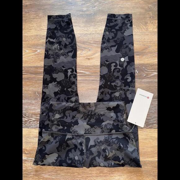lululemon athletica Pants - Lululemon Wunder Train High Rise 25” Hidden Heritage Lace Black Size 6 NWT